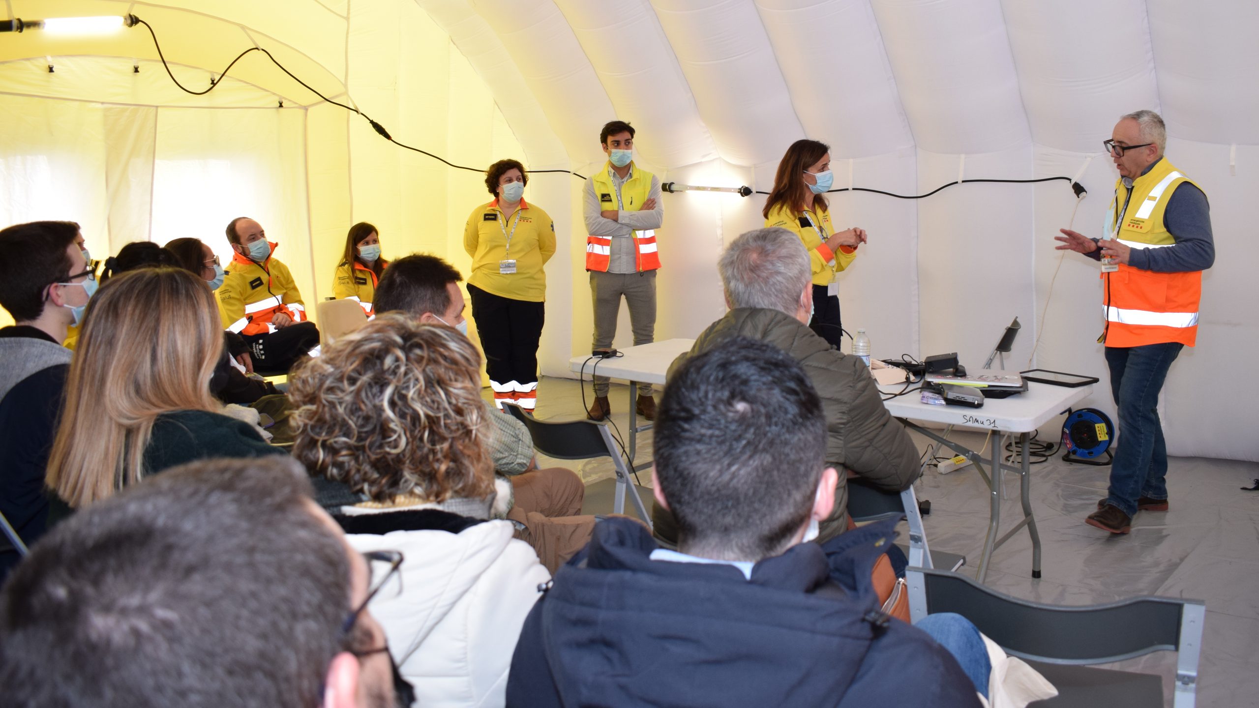 The first workshop of the EGALURG project brings together more than 130 expert professionals in emergency and disasters medicine of the Pyrenees area